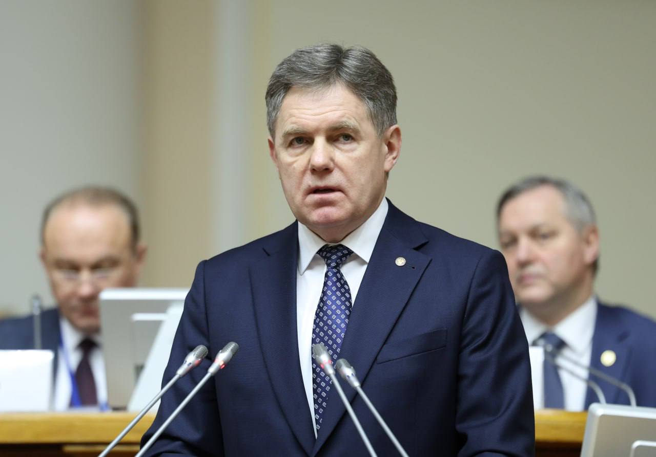 Первый заместитель Генерального секретаря СНГ И В Петришенко утвержден главой Миссии наблюдателей СНГ на референдуме в Казахстане 15 марта 2026 года Соответствующее решение принято сегодня Советом постпредов при СНГ Работа Миссии наблюдателей Содружества по вопросу принятия новой конституции Казахстана будет осуществляться на принципах политической нейтральности невмешательства в избирательный процесс и во внутренние дела государства а также в соответствии с законодательством Казахстана