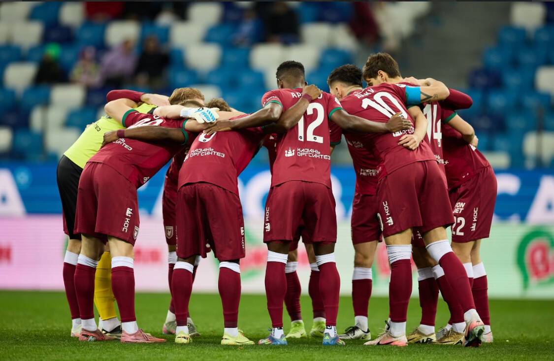 Рубин проведет встречу с Ахматом В рамках 16 тура РПЛ казанский Рубин сыграет с грозненским Ахматом впервые после двухнедельного перерыва связанного с играми сборных Начало встречи в 21 30 мск После 15 игр казанская команда располагается на 7 месте с 20 очками в турнирной таблице РПЛ От первого места татарстанцев отделяет 13 очков Читать полностью