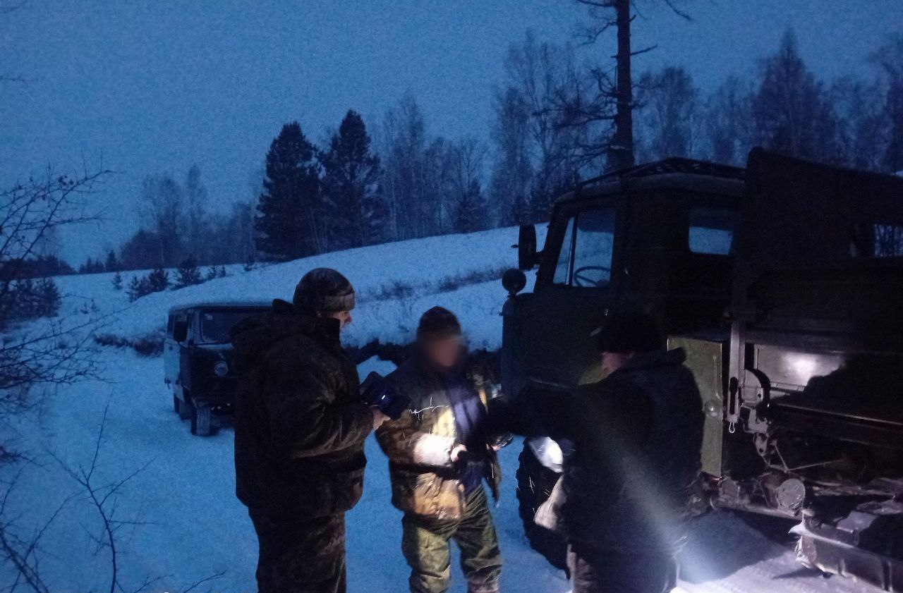 В заказнике Бутунгарский нарушений не выявлено Совместный рейд на особо охраняемой природной территории провели инспекторы заказника и охотовед Петровск Забайкальского округа Нарушений на территории заказника не выявлено На общедоступных охотугодьях досмотрено 7 транспортных средств и проведено 14 бесед с гражданами на природоохранную тематику Нарушений также не выявлено рассказали в Дирекции ООПТ Фото И Смородникова Минприроды ООПТ