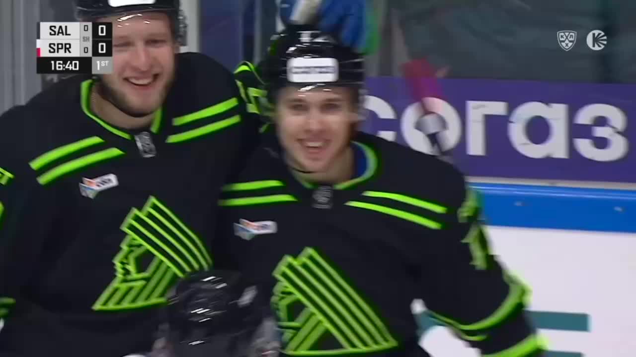 Спартак одержал победу над Салаватом Юлаевым в напряженном матче КХЛ