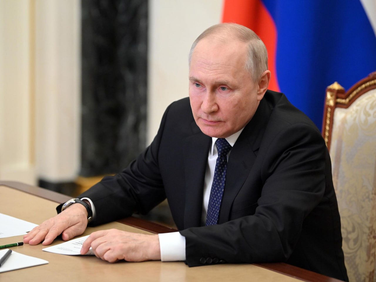 Президент утвердил перечень поручений по итогам совещания с членами Правительства Российской Федерации, прошедшего 4 июня 2025 года.    Оперативно о политике