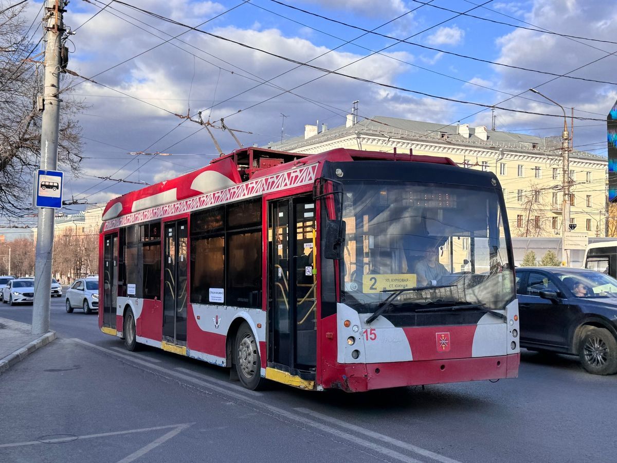Тульские перевозчики хотят повысить стоимость проезда в общественном транспорте на 40% В Туле перевозчики хотят повысить стоимость проезда в общественном транспорте. Повышение на 40% они обусловили ростом цен на содержание транспорта. ↗ Прислать новость Подписаться