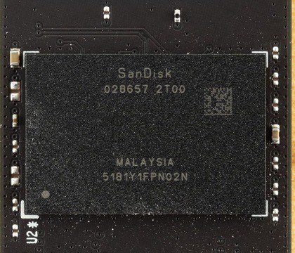 SanDisk удвоит цены на 3D NAND в начале 2026 года Nomura Securities По оценке Nomura Securities в I квартале 2026 года ожидается резкое повышение цен на высокоемкую 3D NAND для корпоративных твердотельных накопителей на фоне дефицита и роста спроса со стороны ИИ инфраструктуры что со временем может затронуть и потребительский сегмент