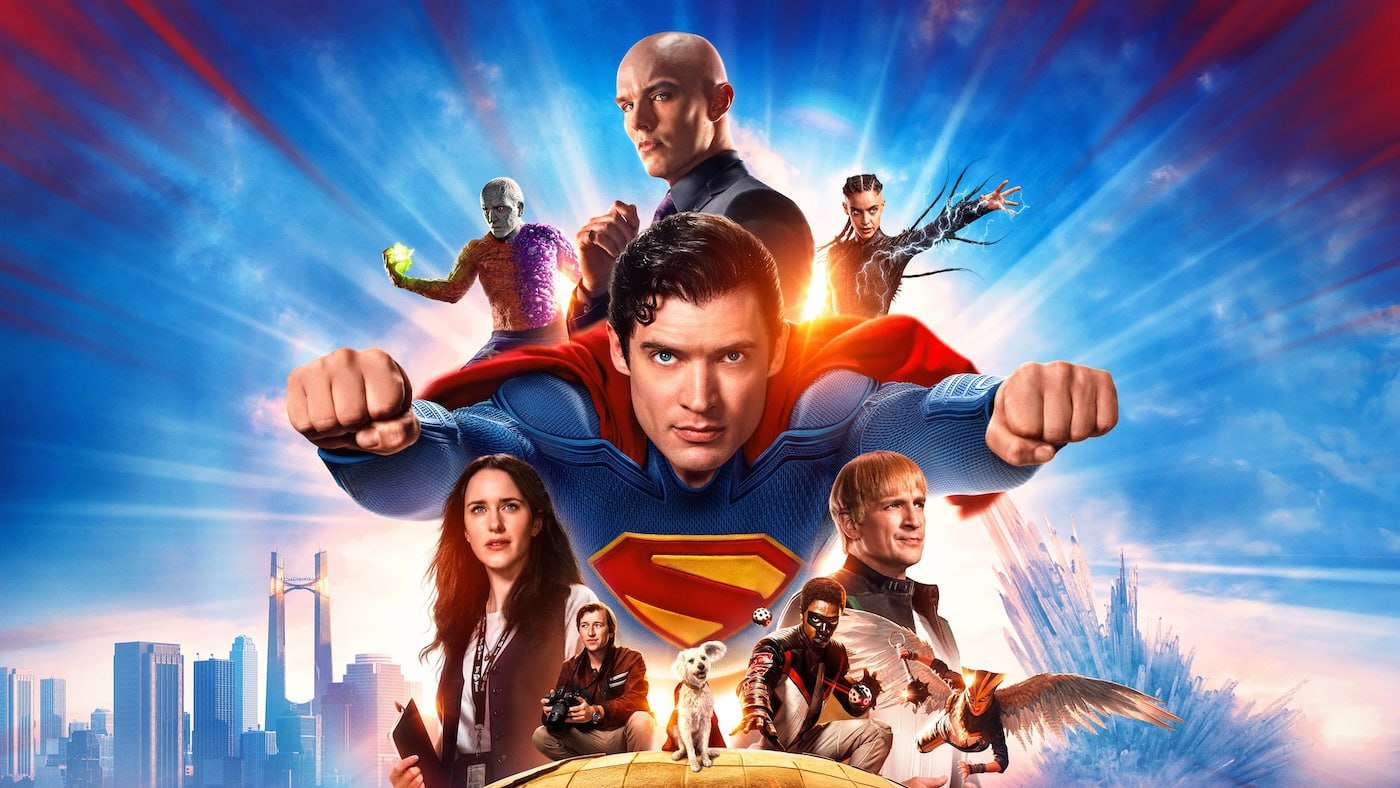 Прибыль Супермена составила около 125 млн Издание Variety поделилось цифрами недавнего блокбастера Джеймса Ганна Лента собрала в прокате 614 млн и принесла компании Warner Bros около 125 млн без учёта мерчендайза и других выгодных соглашений Это в три раза больше чем показатели Человека из стали с Генри Кавиллом который в 2013 году принёс всего 42 млн В целом у WB выходит очень удачный год Помимо Супермена в прокате также окупились хорроры Грешники 60 млн Орудия около 65 млн и Пункт назначения Узы крови 75 млн Чемп Play