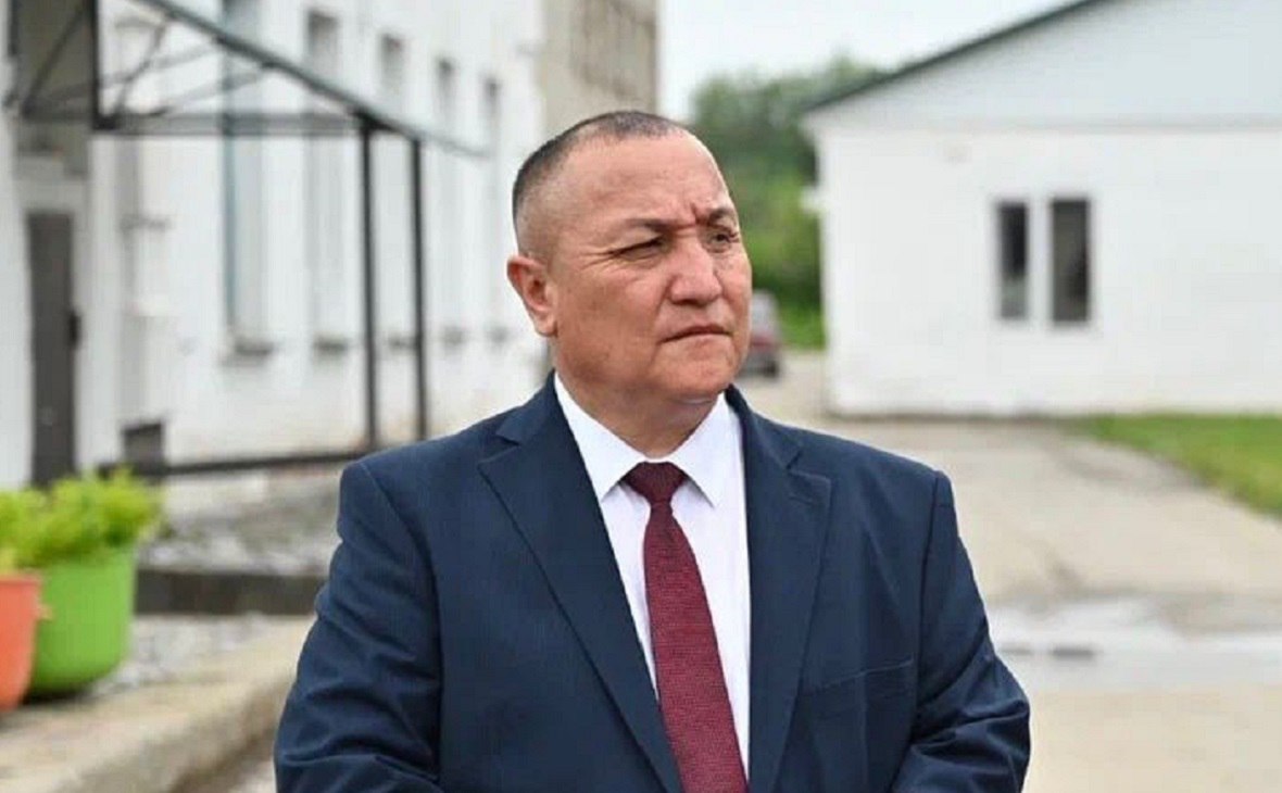 Экс руководитель администрации города Сибай Азамат Юлдашбаев назначен заместителем министра семьи труда и социальной защиты населения Башкирии В сентябре 2024 года Юлдашбаев отправился на СВО заключив контракт добровольца Честно говоря ВК MAX подписывайтесь