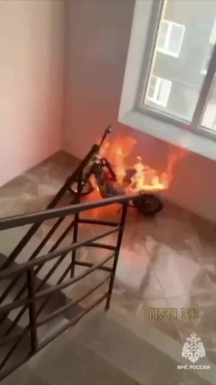 В Ростове-на-Дону успешно потушен загоревшийся электровелосипед без пострадавших