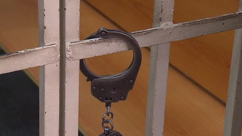 Житель Калининграда попался в руки правоохранителям возле тайника с наркотиками.   ‍ Оперативники получили информацию о том, что 30-летний житель Багратионовского района в теневом сегменте сети Интернет приобрёл наркотическое вещество и должен его забрать в тайнике.   Сотрудники полиции выяснили местоположение тайника. Стражи правопорядка дождались, когда злоумышленник заберёт наркотик, после чего задержали его.    В ходе личного досмотра у мужчины изъяли свёрток, в котором, согласно заключению эксперта, находилось психотропное вещество амфетамин общей массой 2,93 грамма. Со слов подозреваемого, наркотик он приобрёл для личного пользования.   В УМВД России по Калининградской области сообщили, что в отношении местного жителя возбудили уголовное дело, которое предусматривает наказание в виде лишения свободы на срок до 10 лет.