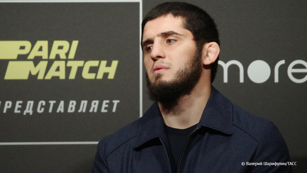 Боец ММА Ислам Махачев проведет следующий поединок против чемпиона UFC в полусреднем весе Джека Делла Маддалены 15 ноября в Нью-Йорке, сообщил бывший чемпион UFC Хабиб Нурмагомедов.