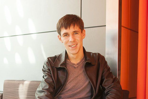 Актер Алексей Панин порадовался тому, что больше не является врагом Украины ⁠ Служба безопасности Украины  СБУ  прекратила розыск российского актера Алексея Панина  внесен в реестр иноагентов, а также в список экстремистов и террористов Росфинмониторинга . На своей странице в Instagram  запрещенная в России соцсеть; принадлежит компании Meta, признанной экстремистской организацией и запрещенной в РФ  он прокомментировал это событие, поделившись эмоциями.  «Хорошие новости у меня прямо с утра!» — порадовался актер. Причиной его розыска на Украине стало «посягательство на территориальную целостность и неприкосновенность» республики. В своем видеообращении актер признал, что действительно «побегал по Крыму с российским флагом». Он также обратил внимание, что в одном из интервью уже попросил прощения у украинцев и...  Подробнее>>>