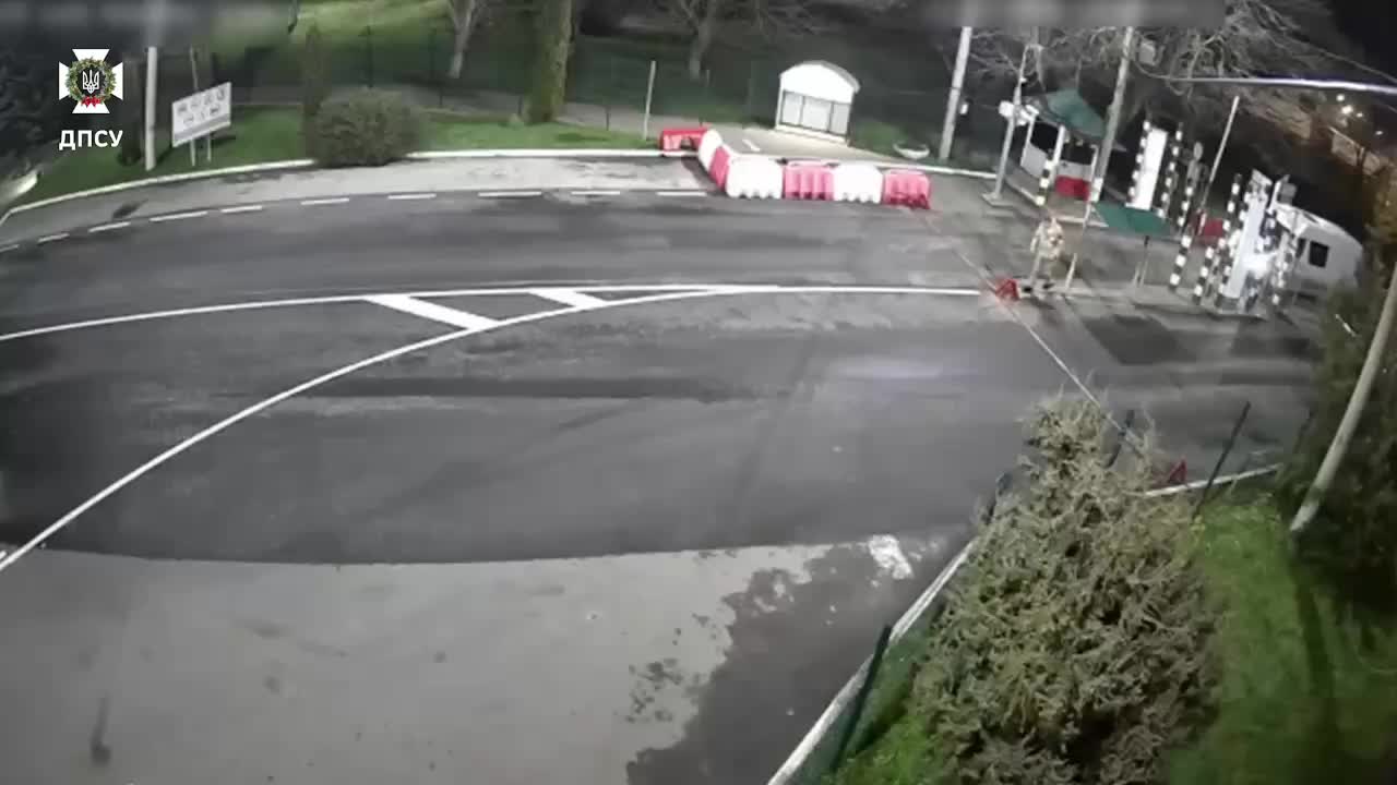 Мужчина на мотоцикле попытался прорваться в Румынию через пункт пропуска Порубное