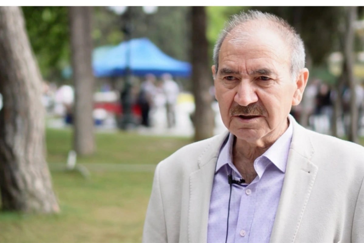 Джамиль Гасанли вызван в СГБ для допроса Председатель Национального совета Джамиль Гасанли вызван в Службу государственной безопасности СГБ Азербайджана для допроса Как передает Oxu Az стало известно что Гасанли приглашен в качестве свидетеля по продолжающемуся в СГБ уголовному делу связанному с бывшим главой Администрации Президента Рамизом Мехтиевым Отметим что сегодня он якобы собирался отправиться в Дубай вместе с супругой в связи с семейным мероприятием дочери Однако в аэропорту Гасанли узнал что на него наложено ограничение на выезд из страны ruoxuaz ДжамильГасанли СГБ   Новости Азербайджана Написать нам