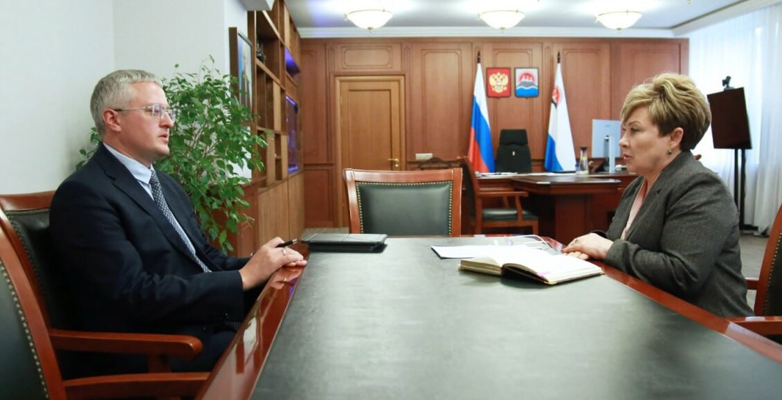 На Камчатке партия «Единая Россия» выдвинула Солодова на пост губернатора В Петропавловске-Камчатском 16 июня провели заседание регионального отделения партии «Единая Россия». Большинство на посту губернатора Камчатки видит Владимира Солодова. Нажмите для подробностей -