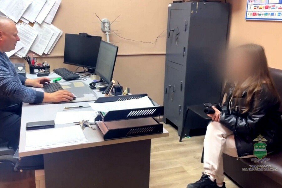 В суд уходит дело жительницы Чигирей которая истязала детей и снимала это на видео Жительница села Чигири предстанет перед судом по обвинению в истязании своих детей Следователи завершили расследование уголовных дел в отношении 31 летней амурчанки Подробнее здесь Подписывайтесь на Amur life