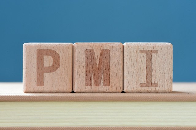 Индекс менеджеров по закупкам PMI в производственном секторе Китая в июле составил 49,3, что на 0,4 п. п. ниже по сравнению с показателем в июне, свидетельствуют опубликованные в четверг данные Государственного статистического управления КНР. PMI в непроизводственном секторе Китая в июле составил 50,1 против 50,5 в июне. Как известно, индекс PMI выше 50 свидетельствует о расширении сектора, ниже 50 - о его сокращении.