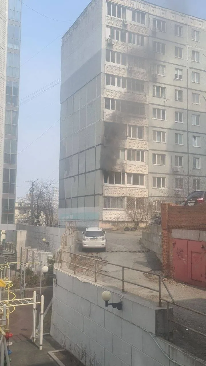 В доме на Некрасовской 92 сегодня произошёл пожар в квартире на 2 этаже