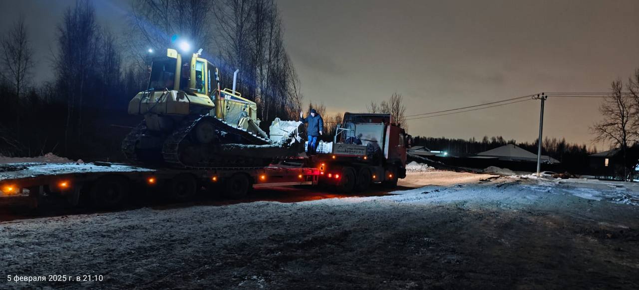 Пресечена незаконная свалка отходов во Всеволожском районе  В поселке Ковалево во Всеволожском районе эконадзор при поддержке правоохранительных органов пресек незаконный сброс отходов.  Задержаны грузовой автомобиль и бульдозер, которые использовались для нелегального размещения промышленных и бытовых отходов. Против нарушителей возбуждены административные дела. Бульдозер изъят и отправлен на специализированную стоянку.  Нелегальная свалка располагалась на земельном участке, который был предназначен для землепользования, но фактически превратился в пункт приёма отходов.  Инспекторы уже отобрали пробы грунта для экспертизы, которая определит ущерб почве и класс опасности отходов. В дальнейшем будут проведены токсикологические исследования и маркшейдерские работы для установления объема складированных отходов.  Фото: t_me/ecology47