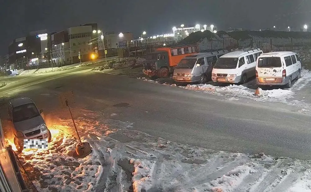 Женщина спалила чужую машину в Петропавловске Так она хотела отомстить бывшему но транспорт принадлежал другому человеку Обида на бывшего возлюбленного оказалась настолько горячей что спалила целый автомобиль В Петропавловске прокуратура утвердила обвинительное заключение по делу 55 летней местной жительницы которую обвиняют в умышленном поджоге чужого Подробности по ссылке   kamtime ru article aa3ff56c 83ac 43c0 9cc9 a51e56ded458