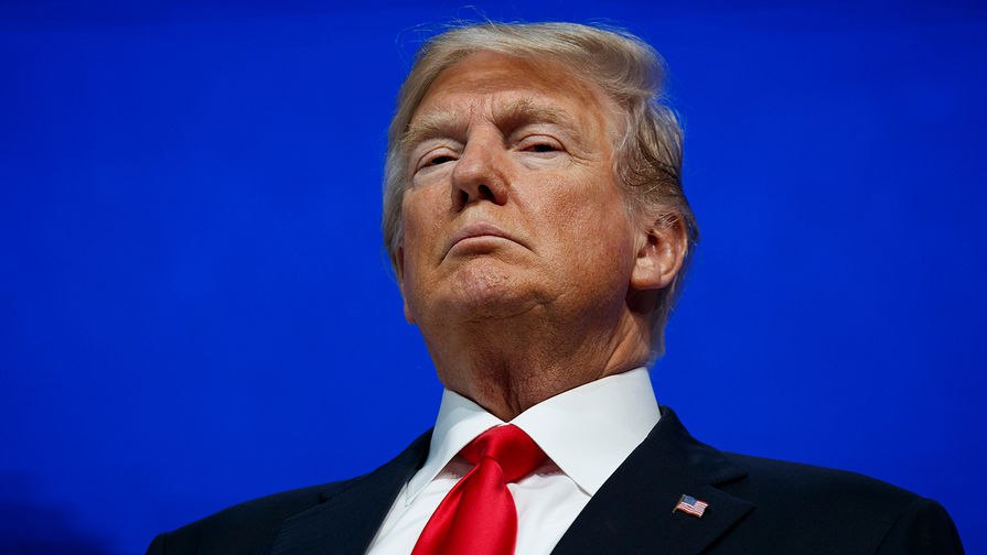 Трамп призвал Израиль «избавиться» от ХАМАС после провала мирных переговоров  Премьер-министру Израиля Биньямину Нетаньяху следует активизировать военные действия в секторе Газа, чтобы покончить с ХАМАС — с таким заявлением выступил президент США Дональд Трамп после срыва переговоров о прекращении огня и освобождении заложников.  «ХАМАС не хотел заключать сделку. Я думаю, они стремятся к смерти, и это очень плохо. Все зашло слишком далеко — пора довести дело до конца», — заявил Трамп журналистам, комментируя свой телефонный разговор с Нетаньяху, состоявшийся 25 июля.   Трамп добавил, что Израилю «придется бороться и наводить порядок».   Это Борус