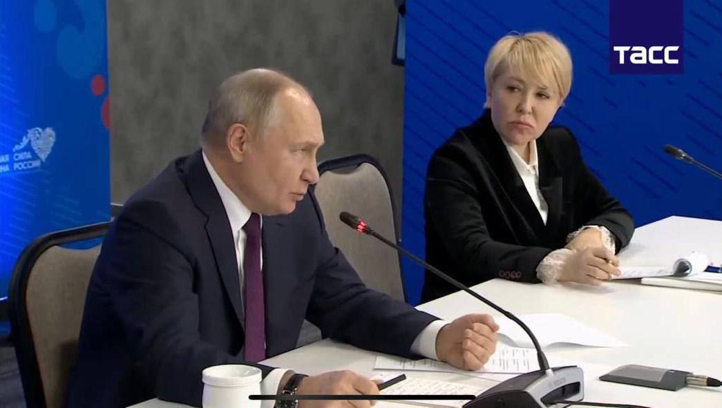 Владимир Путин подписал указ о награждении сопредседателя ВАРМСУ Ирины Гусевой медалью ордена «За заслуги перед Отечеством» II степени  Муниципальное сообщество России искренне поздравляет Ирину Михайловну и желает дальнейших успехов в служении стране! Благодарим Президента за внимание к вопросам и предложениям муниципальных служащих нашей страны!   Подписывайтесь, чтобы знать о главном в муниципалитетах:    - Ассоциация "СМО Луганской Народной Республики"    - Ассоциация "СМО Луганской Народной Республики"