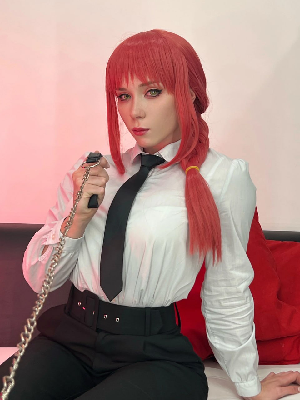 Модель из Екатеринбурга забрала порно-Оскар — Sweetie Fox получила главный приз на PornHub Awards в номинации «Самая популярная любительская модель». Награду на этой премии она забирает уже в пятый раз подряд. Поздравим работягу.