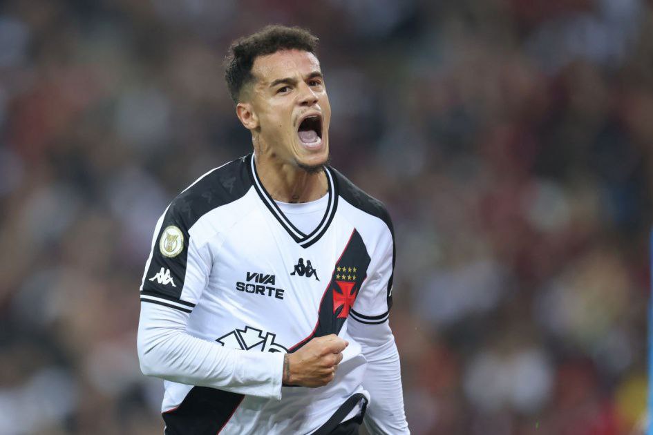 ЦСКА рассматривает вариант с подписанием экс игрока Барселоны и Ливерпуля Филиппе Коутиньо 33 летний бразилец находится в статусе свободного агента Последним клубом Коутиньо стал бразильский Васко да Гама Источник СЭ