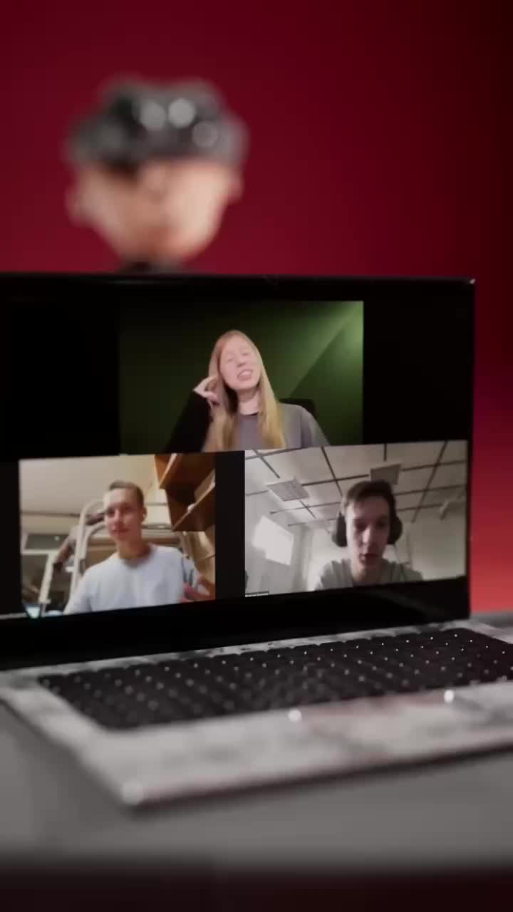 Новый ролик brickspacer о будущем с ИИ при поддержке Яндекс Образования