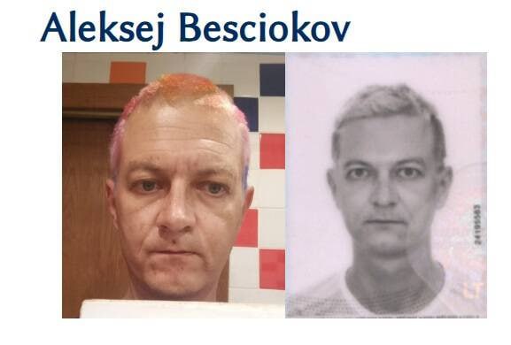 В индийской тюрьме погиб Алексей Бещёков администратор криптобиржи Garantex Его смерть подтвердил основатель компании Сергей Менделеев отметив Мне кажется я знал его всю жизнь Чудовищно что всё это произошло вот так Бещёкову было 46 лет он имел литовское гражданство и был задержан в марте во время отдыха с семьёй по запросу США Американские власти считали его ключевым техническим администратором Garantex который контролировал транзакции Биржа Garantex оказалась в центре международного давления в 2022 году Минфин США внёс её в санкционный список обвинив в отмывании миллионов долларов преступных доходов от хакерских атак до наркоторговли и терроризма Вслед за американскими ограничениями свои санкции ввёл и Евросоюз После этого платформа приостановила работу и заморозила вывод средств клиентов что стало одним из самых громких скандалов в российском криптосекторе