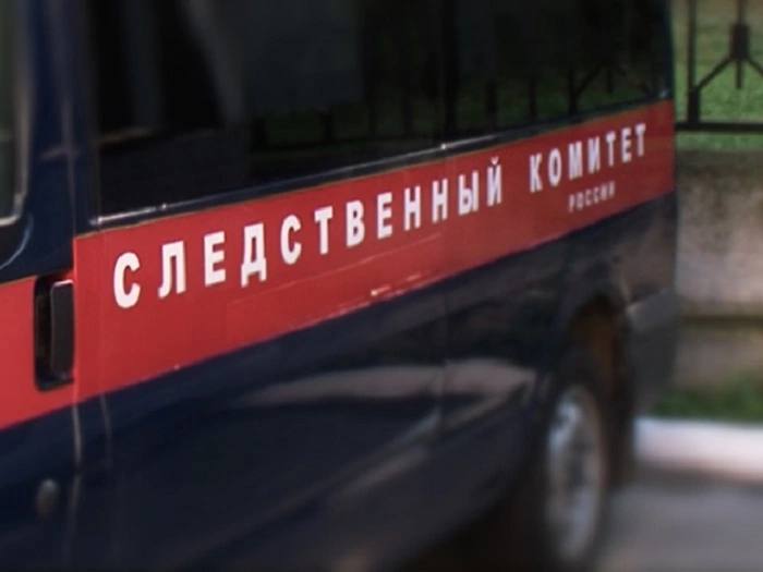 Одиннадцать лет дали 23 летнему парню на Ставрополье за склонение несовершеннолетних к употреблению наркотиков В суде установили что в апреле 2024 года в станице Незлобной молодой человек употреблял вместе с знакомыми 15 летними девушками наркотики Также он передал им запрещённые вещества Отбывать срок осуждённый будет в колонии строгого режима сообщила пресс служба регионального управления Следкома Подписывайтесь на нас во ВКонтакте и в Одноклассниках чтобы быть в курсе самых интересных новостей Кавказа Подписывайтесь на телеграм канал АиФ Северный Кавказ