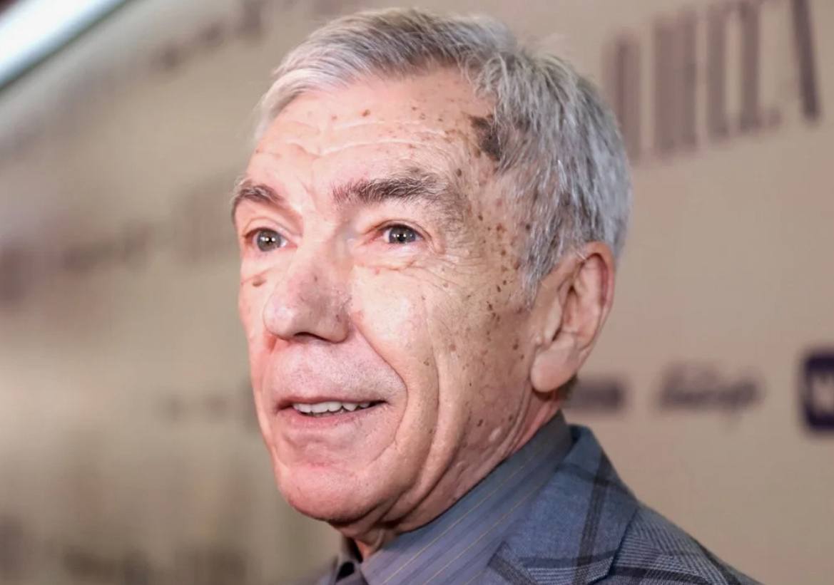 Актер Юрий Николаев экстренно госпитализирован в столичную больницу Ему стало плохо дома Длительное время он борется с тяжелым заболеванием