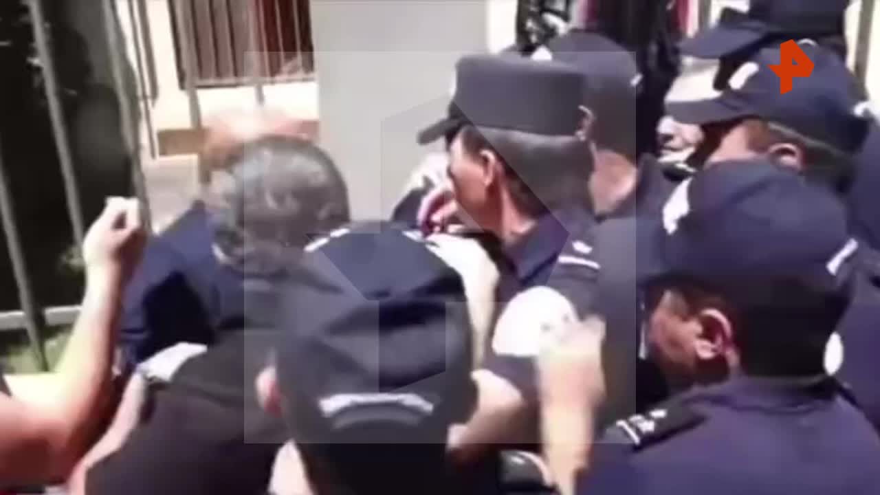 Архиепископ Баграт Галстанян задержан в Армении