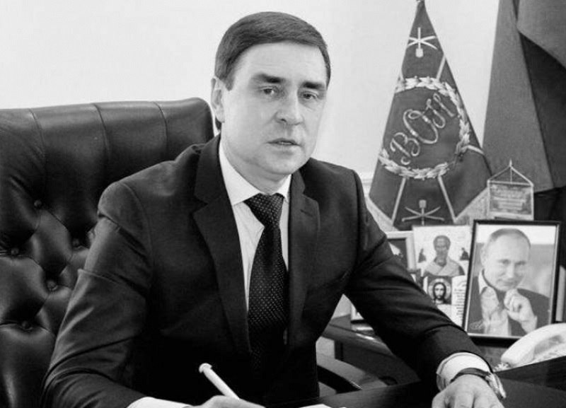 Имущество покойного главы Кавказского района и депутата ЗСК изъяли в пользу государства Вступило в силу решение суда об изъятии имущества Виталия Очкаласова и его родственников в том числе его дочери депутата ЗСК Татьяны Очкаласовой Руководя муниципалитетом Очкаласов покупал в Краснодарском крае коммерческие предприятия За счёт коррупционных доходов ныне покойный Виталий Очкаласов приобрел и зарегистрировал на себя и близких 135 земельных участков и 17 объектов недвижимости Представители ответчиков обжаловали решение суда об изъятии однако судебная коллегия по гражданским делам Московского городского суда оставила его без изменений Блокнот Краснодар в МАХ подпишись