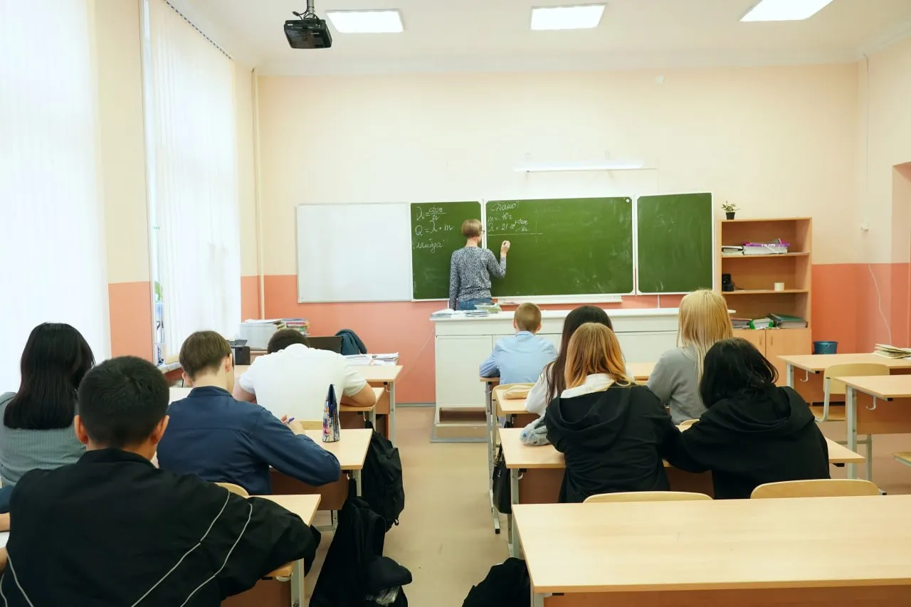 Стартовал прием заявок на шестой Всероссийский форум классных руководителей Участвовать могут действующие классные руководители и кураторы групп СПО России Форум реализует Фонд гуманитарных проектов Подробнее на сайте   450media ru news startoval priem zayavok na shestoy vserossiyskiy forum klassnykh rukovoditeley Еще больше новостей на сайте 450media ru
