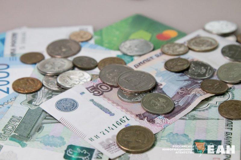 Администрация Оренбурга выплатит компенсацию за покалеченного юного хоккеиста В октябре прошлого года на ребенка упали во время игры ворота на хоккейном корте Ребенок попал в больницу с множественными переломами костей лица Ему был причинен вред здоровью средней тяжести Центральный районный суд вынес решение взыскать с мэрии 500 тыс рублей в пользу ребенка 150 тыс рублей в пользу родителей а также расходы на лечение в 2 тыс рублей и судебные расходы в 2 6 тыс рублей Подпишитесь на канал ЕАН Оренбург