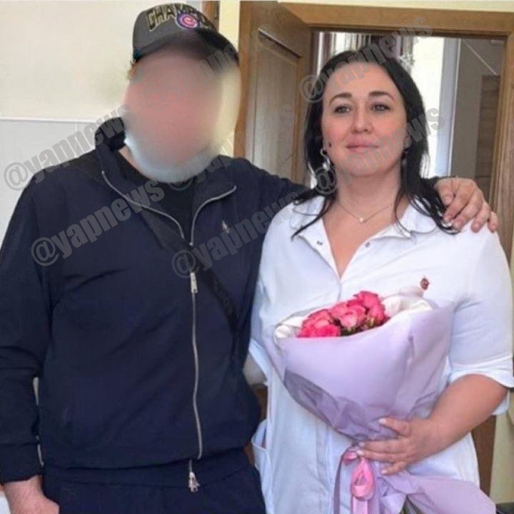 В Дагестане 20-летнему парню пришлось пересадить сердце из-за пристрастия к энергетикам: он без перерыва пил их более 2-х лет У юноши через время появились разные симптомы - дрожь в руках, учащенный пульс, одышка и боли слева. В итоге он попал в местную больнице, где ему поставили сердечную недостаточность в тяжелой форме. Выяснилось, что у молодого человека и так были скрытые проблемы с сердцем, а прием энергетиков в разы ухудшил ситуацию. Бедолагу отправили в Питер, где была проведена пересадка сердца.