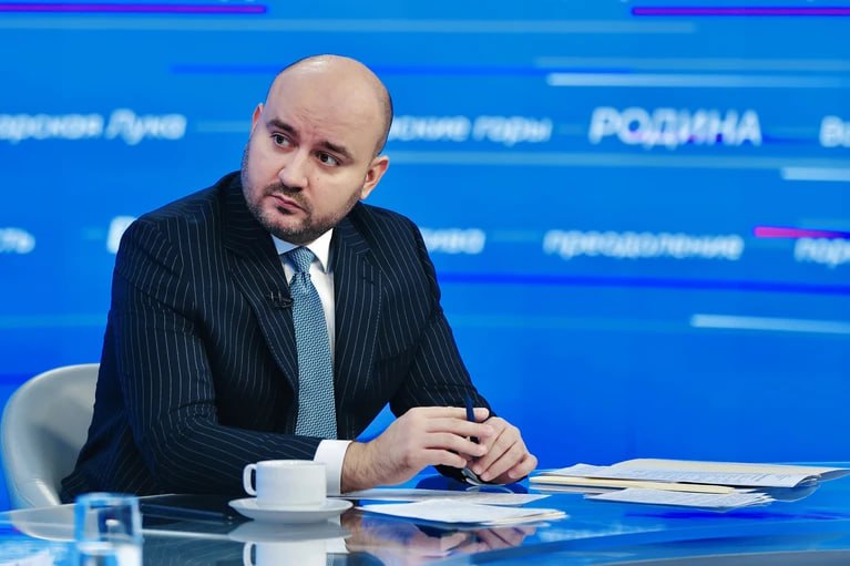 Галя у нас отмена Губернатор Самарской области возвращается в Telegram Теперь канал главы региона будет называться Федорищев Официально Решение принято с учётом того что на этой платформе регулярно появляются фейковые аккаунты от моего имени с целью провокаций или использования мошеннических схем пишет Вячеслав Федорищев в MAX Канал будет вести пресс служба но при необходимости отдельные посты будет публиковать сам губернатор   Подписаться на truekpru63 Мы в MAX