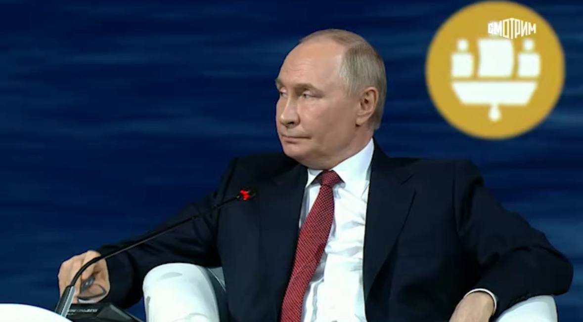 Владимир Путин: "У нас нет такой задачи - забрать Сумы, но в принципе я этого не исключаю". Вести-Курск. Только проверенная информация Прислать новость