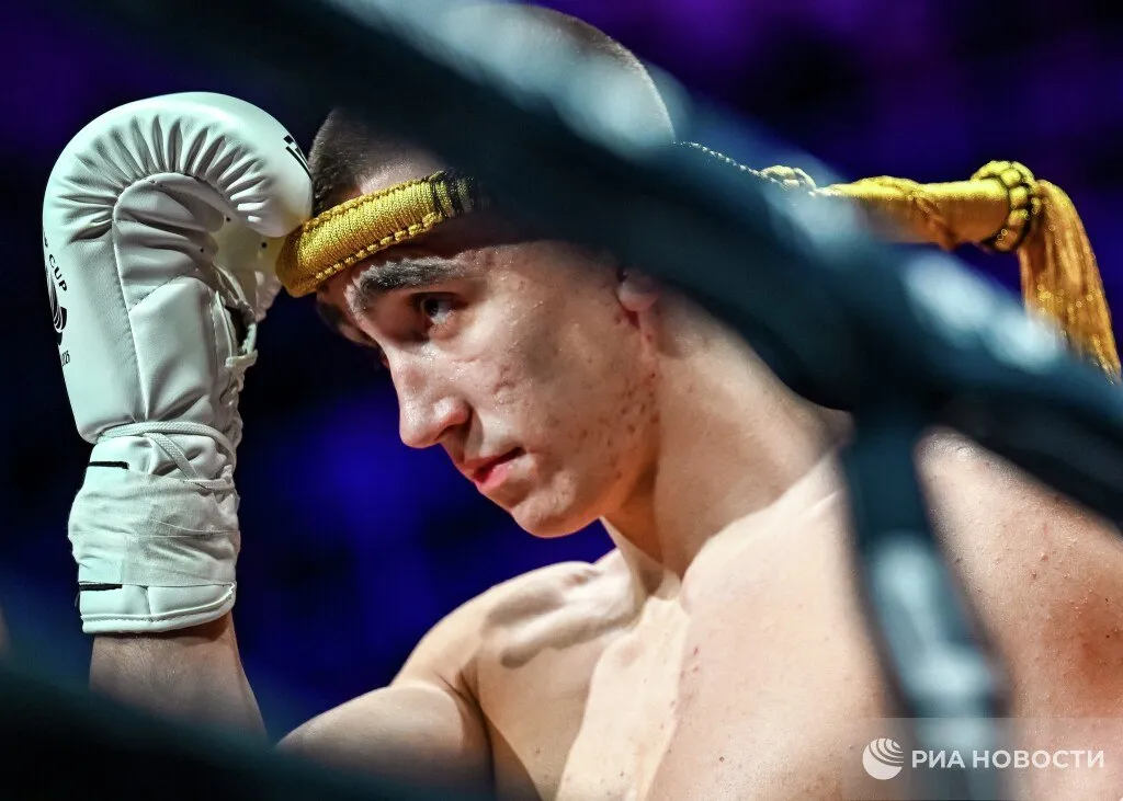 World Boxing допустила россиян до соревнований в нейтральном статусе Решение распространяется на боксеров всех возрастных категорий Подписывайтесь на РИА Новости Спорт в Mакс