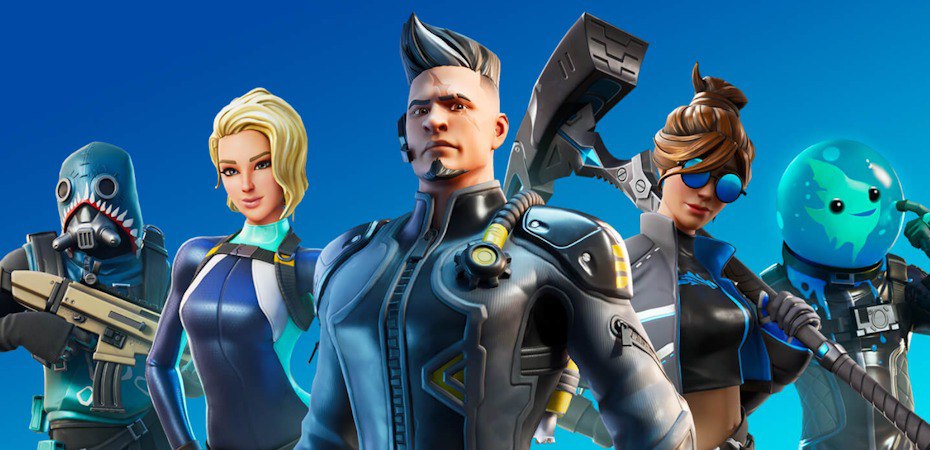 Разработчик Fortnite подгадил всем пользователям iOS Apple официально отказала Epic Games в восстановлении аккаунта разработчика для публикации Fortnite в американском App Store. Причина — нарушение условий соглашения в 2020 году, когда компания тайно внедрила в игру собственную систему оплаты. В ответ Epic Games отключила доступ к Fortnite на iOS для всех игроков, включая европейских пользователей, даже несмотря на то, что в ЕС действуют правила, разрешающие альтернативные магазины приложений. Epic Games Store на iOS в Европе уже доступен, но компания заблокировала вход в Fortnite, требуя от Apple уступок в США. Хотя технически Epic могла бы выпустить Fortnite через свой магазин в ЕС, компания использует европейский рынок для давления. Epic требует, чтобы Apple восстановила её аккаунт разработчика в США, что позволило бы вернуть игру в App Store глобально. Отказ от запуска в Европе — часть стратегии: Epic хочет показать, что Apple «разделяет игроков» и нарушает принципы открытости.