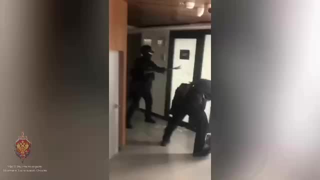 УФСБ Москвы разоблачило канал легализации 53 197 мигрантов