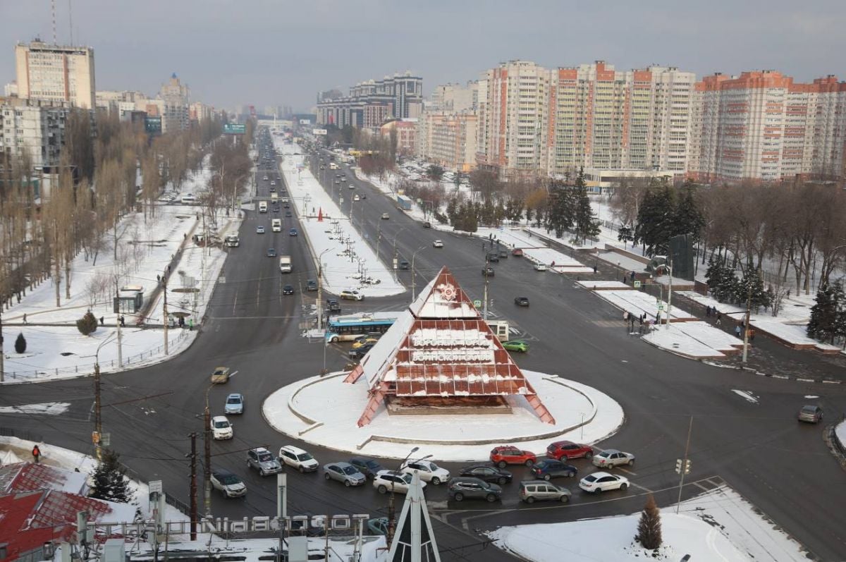 В Воронеже началась реконструкция пирамиды у Памятника Славы     В Воронеже стартовали работы по реконструкции пирамиды у Памятника Славы. Подрядчик должен завершить их до 1 мая, чтобы обновленный памятник предстал перед горожанами к 80-летию Победы в Великой Отечественной войне.  ↗  Прислать новость   Подписаться