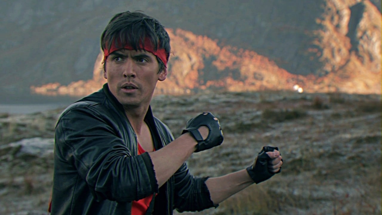 На YouTube неожиданно опубликовали 10 минут материалов по «Кунг Фьюри 2» — сиквелу вирусной короткометражки 2015 года. К работе над продолжением привлекли голливудских актёров, но работа почти не продвинулась с 2019 года из-за судебных тяжб.