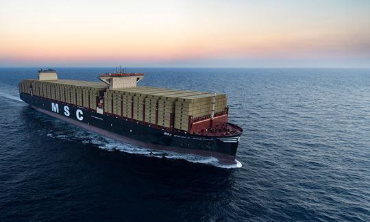 MSC при перевозках на азиатско европейском сервисе не будет использовать Севморпуть Об этом швейцарская судоходная линия уведомила своих клиентов Свой отказ использовать этот арктический маршрут в компании объясняют недостаточной его развитостью для коммерческого судоходства и возможным негативным влиянием судоходства по СМП на экосистему Арктики и состояние ледового покрова Увеличение количества судов проходящих по Северному морскому пути может также повлиять на жизнь отдаленных арктических поселений перегружая существующие судоходные пути и замедляя необходимое движение которое является жизненно важным для их выживания говорится в заявлении компании  Компания подчеркнула что у ее флота и собственной транспортно логистической сети есть достаточные мощности для морской транспортировки грузов своих клиентов без использования маршрута по СМП