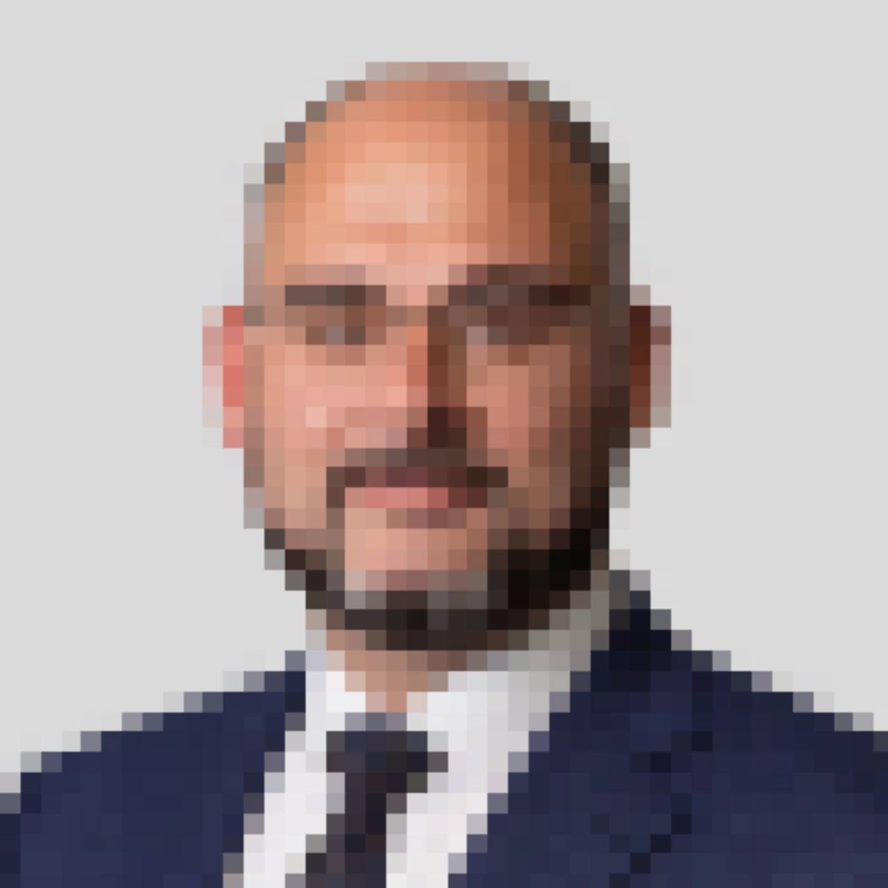 У Владивостока Артёма и Надеждинского района может появиться единый глава В Приморье обсуждают объединение Владивостока Артёма и Надеждинского района под единым управлением такой вариант рассматривают при создании Владивостокской агломерации которая в перспективе может стать первым миллионником на Дальнем Востоке Краевые власти изучают модели Сеула и Шанхая корейская система предполагает объединение муниципалитетов с активной цифровизацией а китайская делает ставку на административный комитет который управляет развитием экономики инфраструктуры и экологии Сейчас каждая территория живёт по своим правилам и со своими руководителями Владивостоком управляет Константин Шестаков Артёмом Вячеслав Квон Надеждинским округом Максим Якимов Итоговая модель Большого Владивостока ещё не выбрана её предстоит согласовать с муниципалитетами экспертами и федеральными структурами и именно она определит как будут развиваться ключевые территории края в ближайшие годы Источник primamedia Подписаться забустить