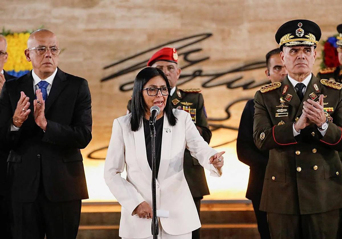 Правительство Венесуэлы отрицает что Делси Родригес планирует посетить США Ранее испанское издание ABC заявило что запрос о визите Родригес сейчас рассматривают Госдеп Министерство внутренней безопасности и Минфин Штатов rusputnikmd 2