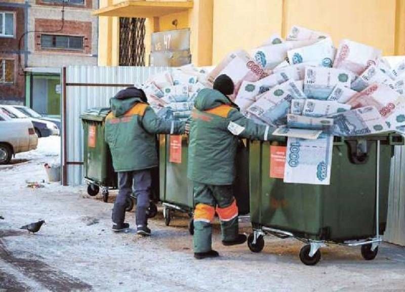 Долг томичей за вывоз мусора вырос до 37 8 млн рублей Жители Томска и района задолжали за вывоз мусора уже почти 38 миллионов рублей Цифра стремительно растёт в январе долг был около 9 млн к сентябрю 26 6 млн а к началу декабря достиг 37 8 млн рублей Регоператор который работает с начала года снова просит горожан оплатить накопившиеся долги Деньги нужны чтобы рассчитаться с перевозчиками мусора Подписаться Регион 70   Прислать новость