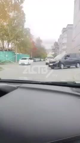 Зацеперы на автобусах и проблемы с парковкой в Череповце и Южно-Сахалинске
