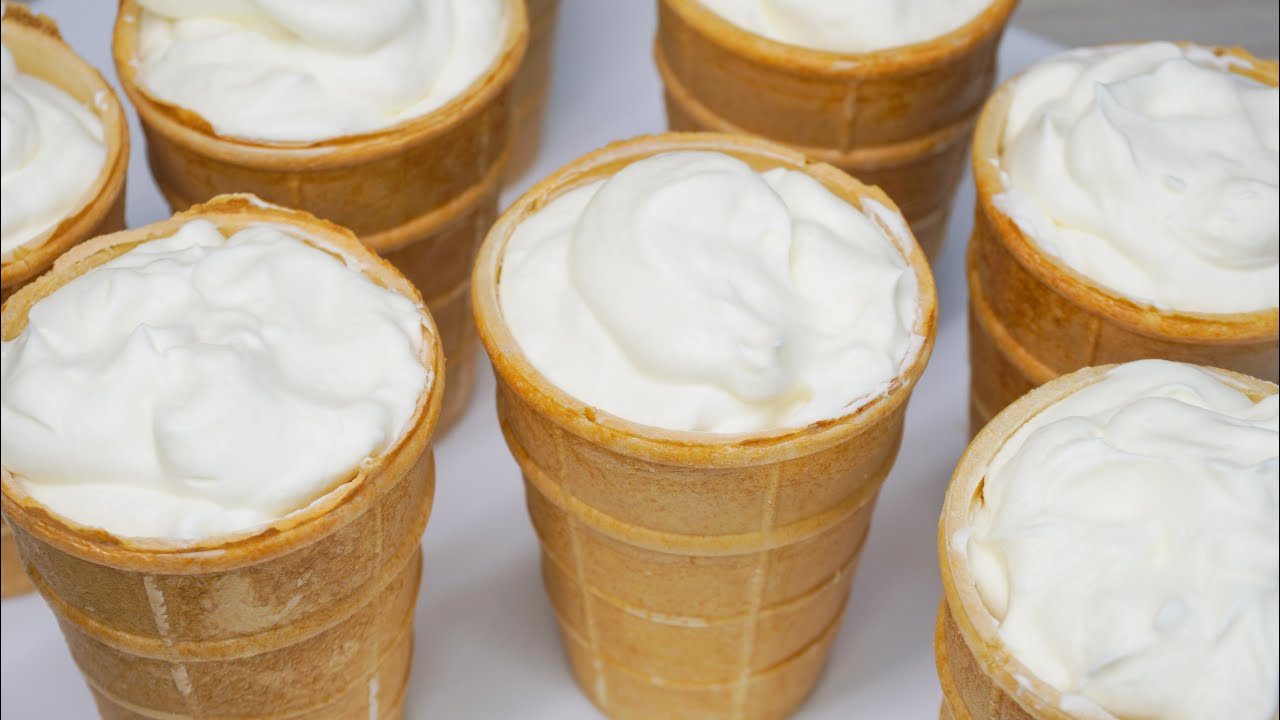 Оренбург Медиа В Оренбуржье не пустили более 12 тонн мороженого из Казахстана На крупную партию мороженого отсутствовали необходимые документы Груз вернули отправителю Так на пункте пропуска Маштаково остановили грузовик который перевозил более 12 3 тонны мороженого Десерт изготовили в Казахстане При проверке выяснилось что у перевозчика отсутствуют документы подтверждающие статус производителя Кроме того в ветеринарном сертификате на мороженое дата выработки не соответствовала данным указанным на маркировке продукции Также отсутствовали сведения о том что молочная продукция получена от хозяйств официально свободных от заразных болезней животных Оренбург подробнее на канале Оренбург Медиа