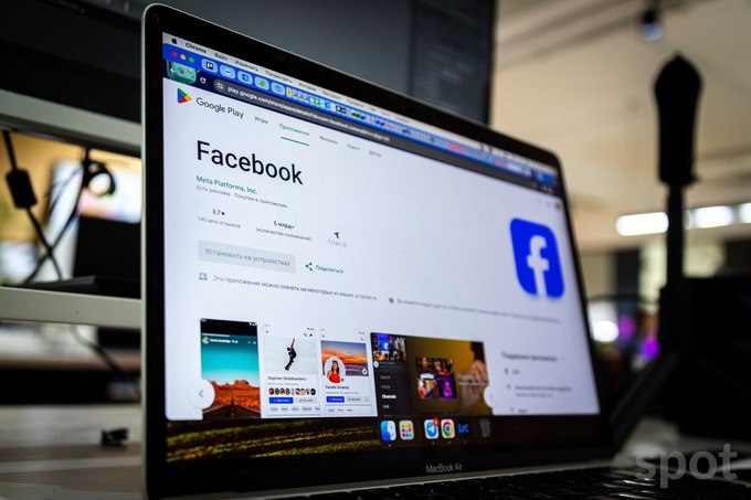 Налоговые поступления от бигтехов в Узбекистане выросли на 44 С начала года иностранные интернет компании получили за услуги узбекистанским пользователям 1 04 трлн сумов и уплатили 124 8 млрд сумов НДС Лидеры списка Meta и Apple идут практически вровень по объему платежей 35 17 млрд и 35 14 млрд сумов соответственно Третье место занимает Google с 31 17 млрд сумов следом идет OpenAI с 4 74 млрд сумов Также в топ 10 впервые в этом году вернулась Amazon 1 08 млрд сумов обойдя Adobe   www spot uz ru 2025 10 29 big tech vat Telegram Instagram YouTube