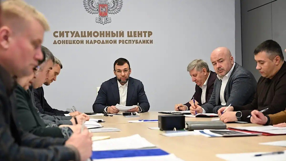 В ДНР планируют увеличить объем субсидий для предприятий АПК до 905 млн рублей В ДНР прошло совещание по поводу благоустройства сёл обновления парка сельхозтехники субсидий предприятиям АПК и других важных проблем Подробнее о вопросах и решениях совещания рассказываем