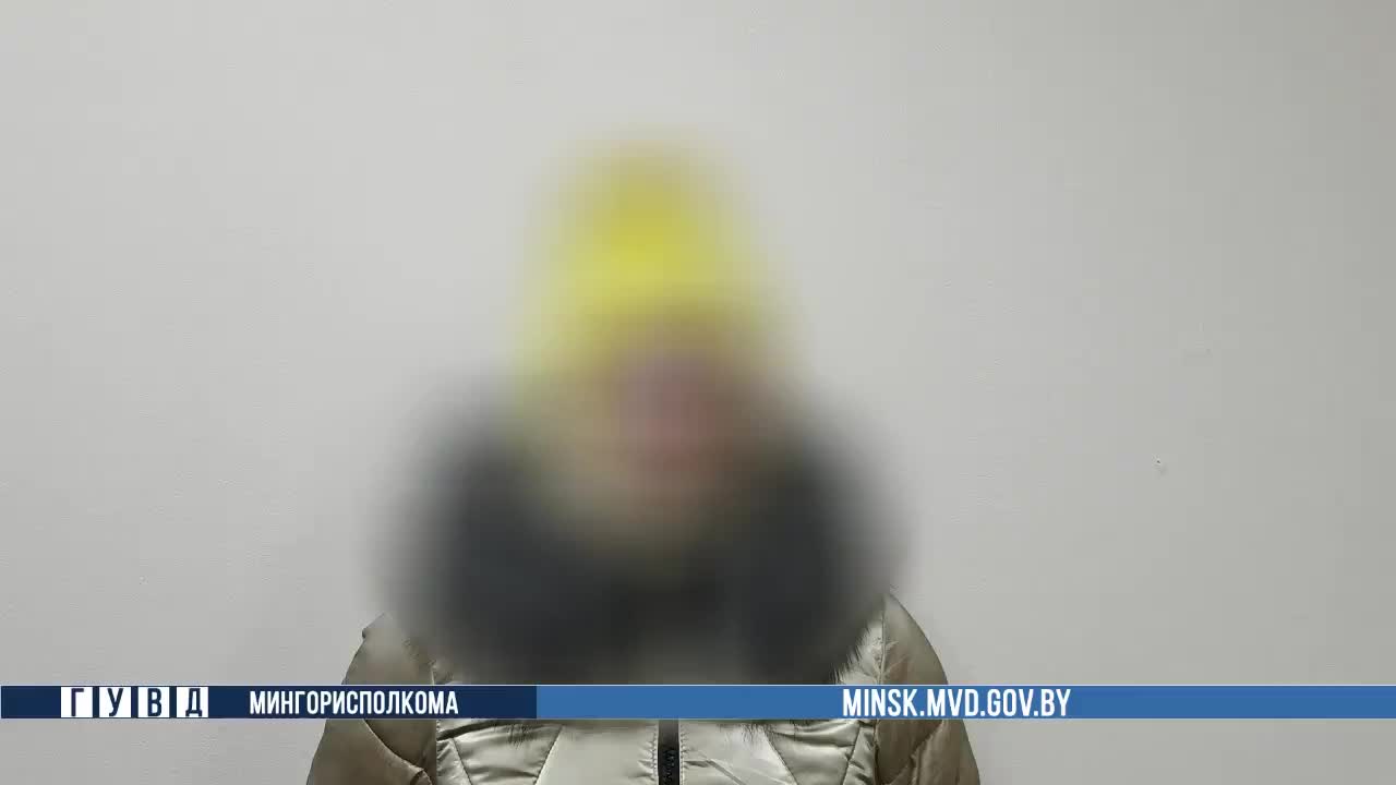 Пенсионерки на Сахалине и в Ноябрьске стали жертвами мошенников, потеряв миллионы рублей